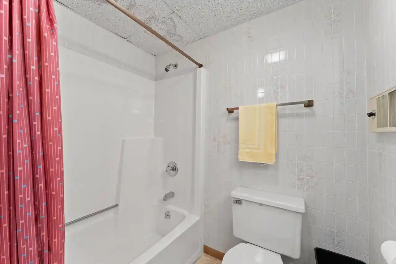 Photo 4 of Single family home for sale at S963 W Redstone Dr, La Valle, WI 53941 | MLS# 2032237 | Listing updated on 2026-09-17