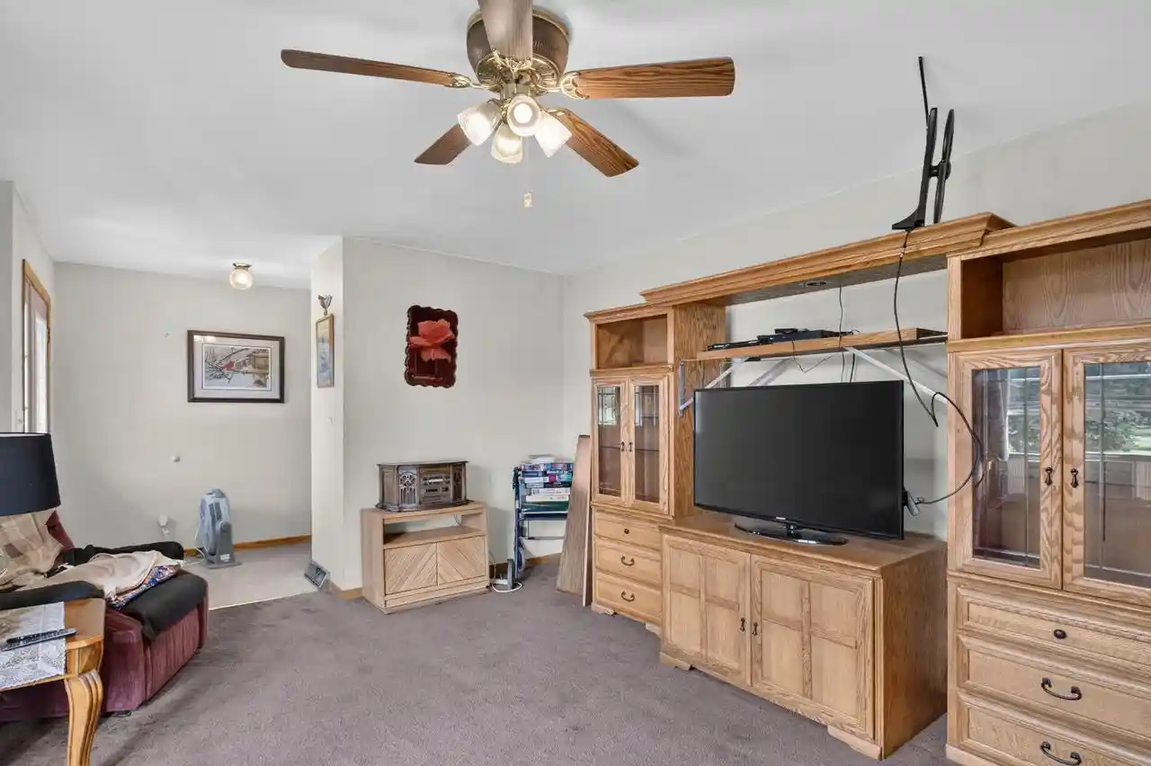 Photo 3 of Single family home for sale at W757 Riverview Dr, Fall River, WI 53932 | MLS# 2032238 | Listing updated on 2026-09-19
