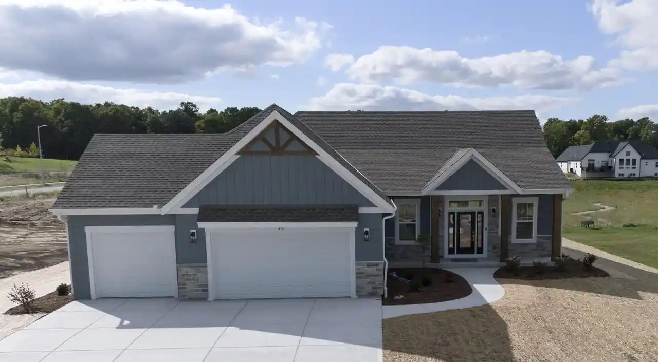 Photo 1 of Single family home for sale at 479 Sandstone St, Slinger, WI 53086 | MLS# 1979648 | Listing updated on 2026-10-01