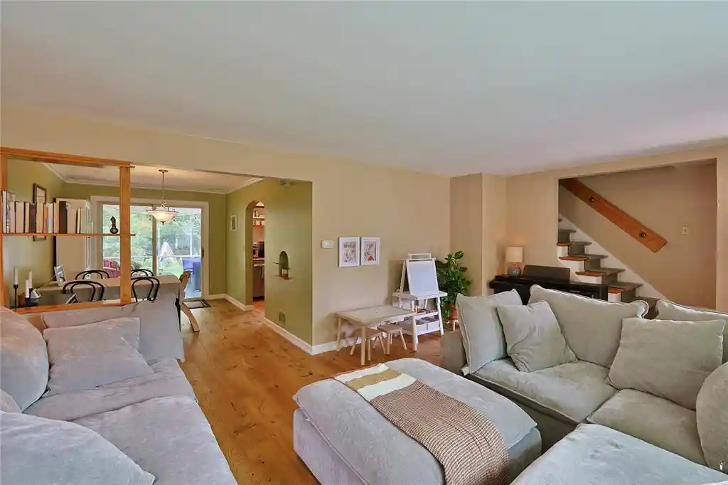 Photo 3 of Single family home for sale at 612 Putnam Dr, Eau Claire, WI 54701 | MLS# 1604918 | Listing updated on 2026-09-09