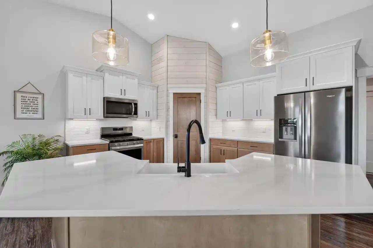 Photo 3 of Single family home for sale at 29 S Windmill Ridge Rd, Evansville, WI 53536 | MLS# 2032253 | Listing updated on 2026-09-14