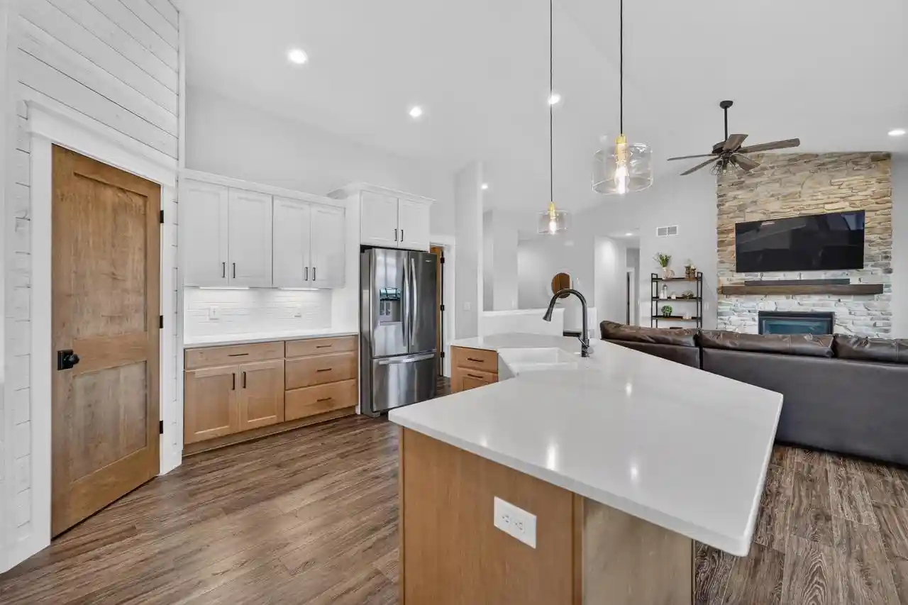 Photo 4 of Single family home for sale at 29 S Windmill Ridge Rd, Evansville, WI 53536 | MLS# 2032253 | Listing updated on 2026-09-14