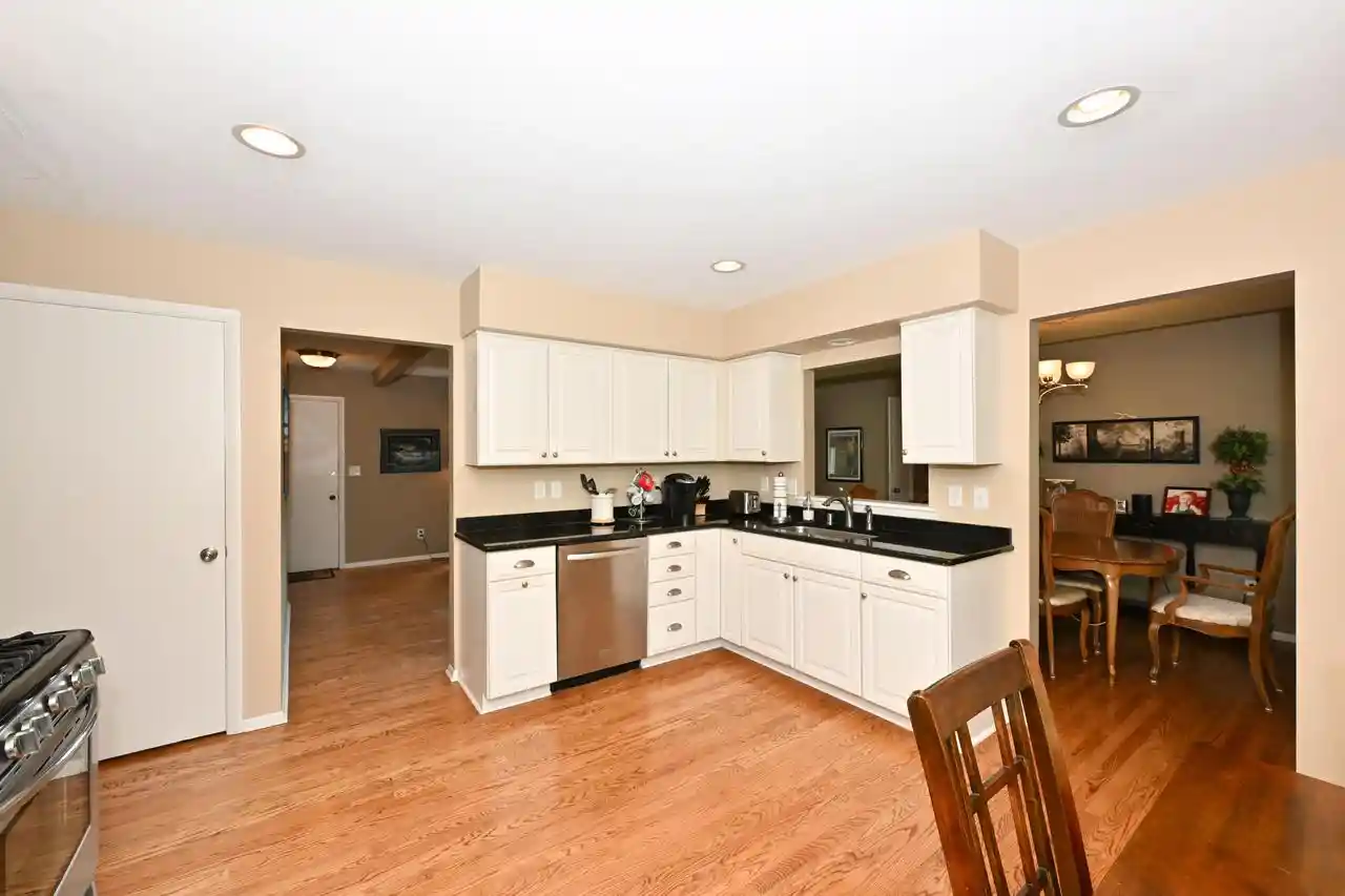 Photo 4 of Single family home for sale at 5127 S Menard Dr, New Berlin, WI 53151 | MLS# 1979687 | Listing updated on 2026-09-10