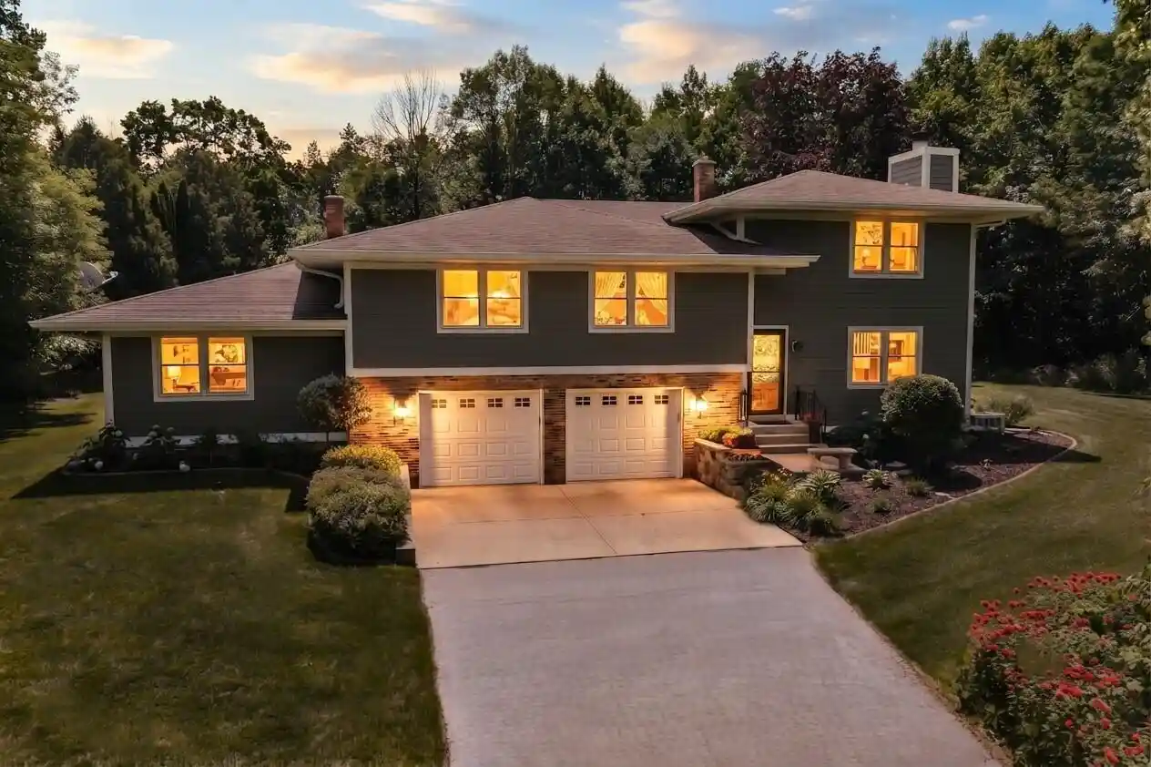 Photo 1 of Single family home for sale at N93w24655 Bark Rd, Colgate, WI 53017 | MLS# 1979700 | Listing updated on 2026-09-24