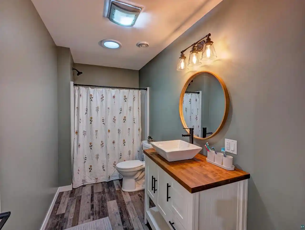 Photo 3 of Single family home for sale at 3588 E Hunter Rd, Superior, WI 54880 | MLS# 6127866 | Listing updated on 2026-09-10