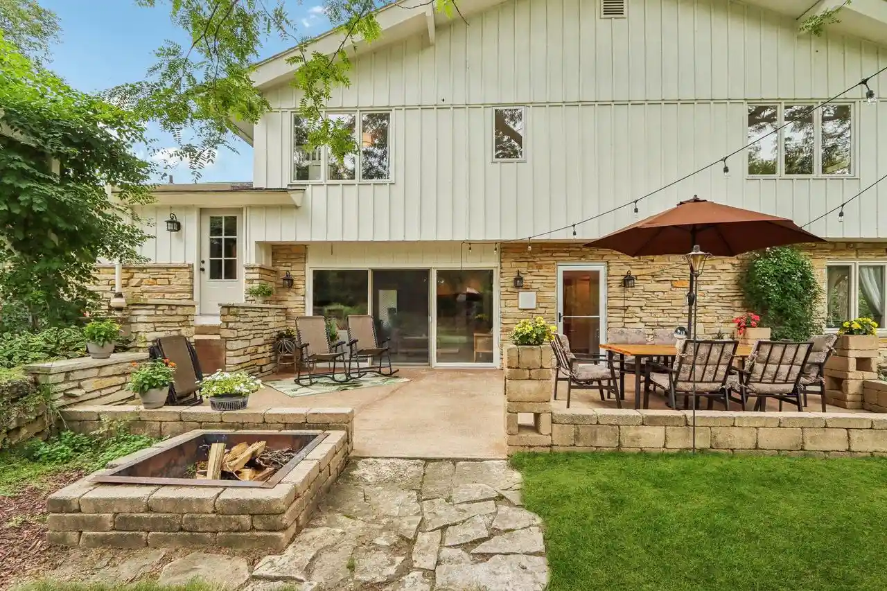 Photo 4 of Single family home for sale at W350s3525 Waterville Rd, Oconomowoc, WI 53066 | MLS# 1979712 | Listing updated on 2026-09-16
