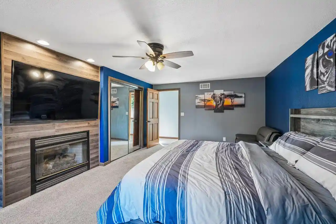 Photo 4 of Single family home for sale at 647 S 105th Street, Milwaukee, WI 53214 | MLS# 1979713 | Listing updated on 2026-09-10