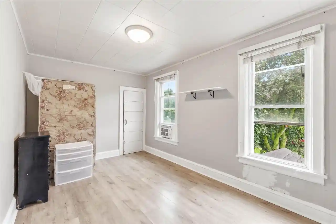 Photo 3 of Single family home for sale at 206 W Winnebago St, Appleton, WI 54911 | MLS# 50332327 | Listing updated on 2026-09-22