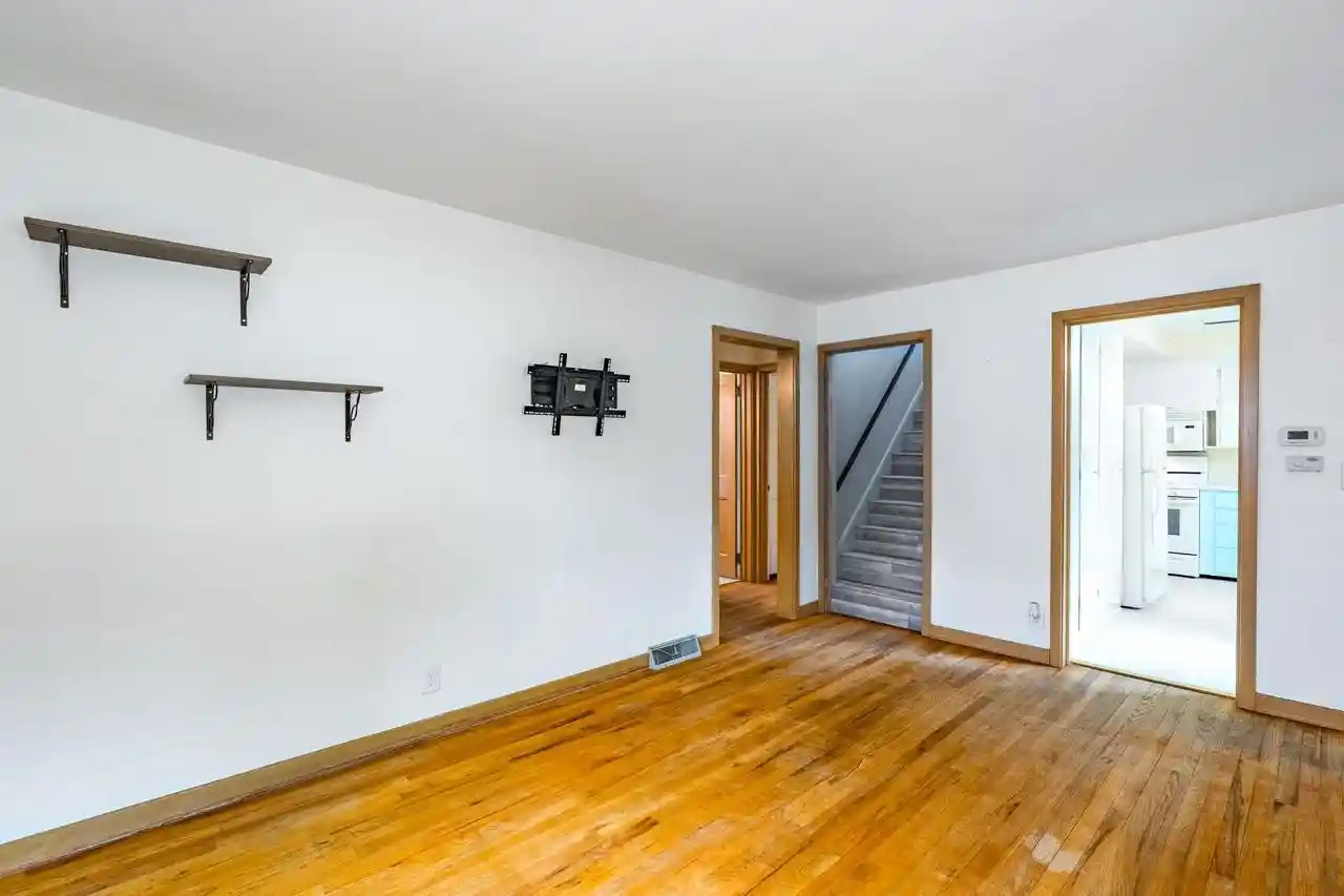Photo 4 of Single family home for sale at 813 Ross Ave, Wausau, WI 54403 | MLS# 22604440 | Listing updated on 2026-09-11