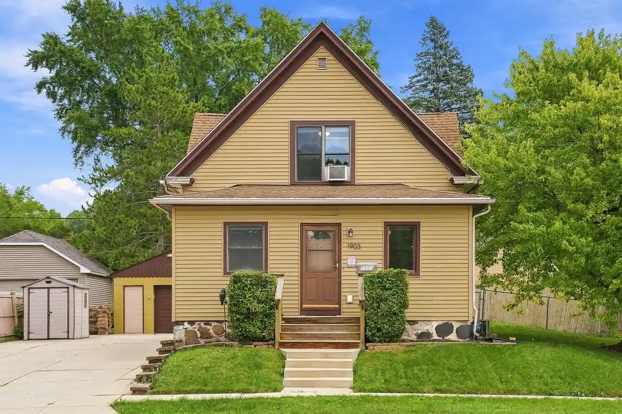 Photo 1 of Single family home for sale at 1903 N Salisbury Rd, West Bend, WI 53090 | MLS# 1979737 | Listing updated on 2026-09-15