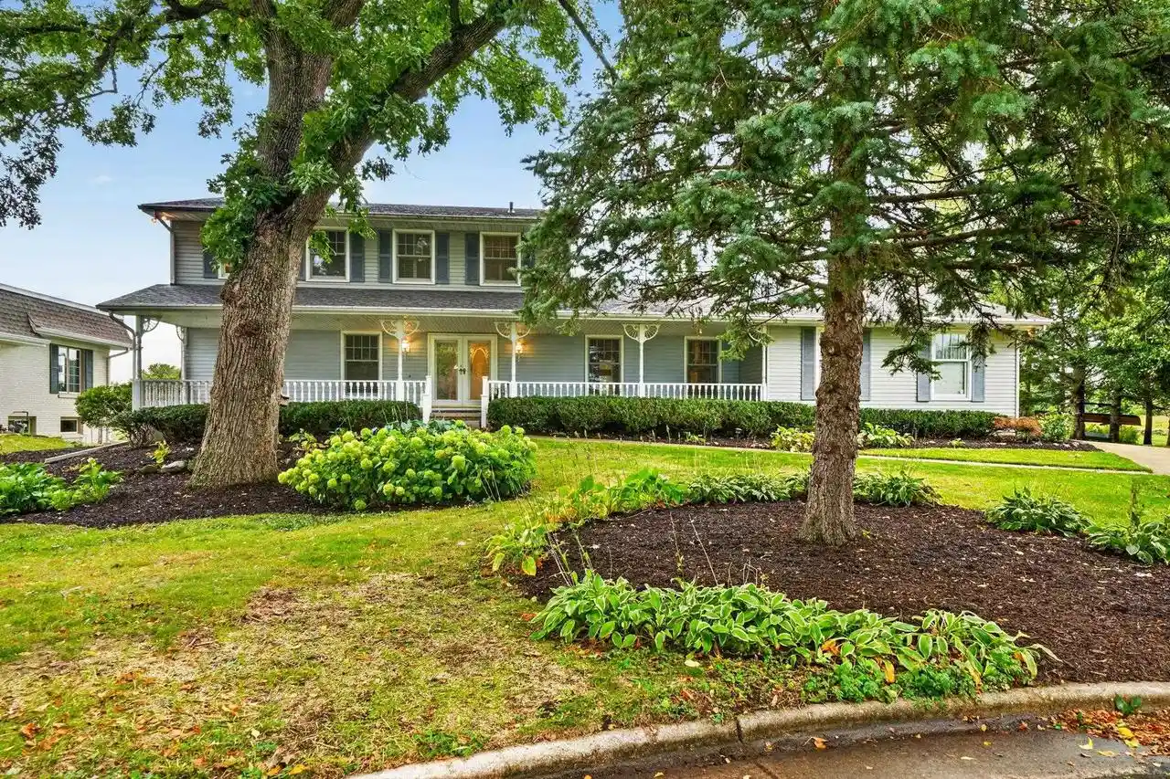 Photo 1 of Single family home for sale at 1542 Comanche Glen, Madison, WI 53704 | MLS# 2032280 | Listing updated on 2026-09-18