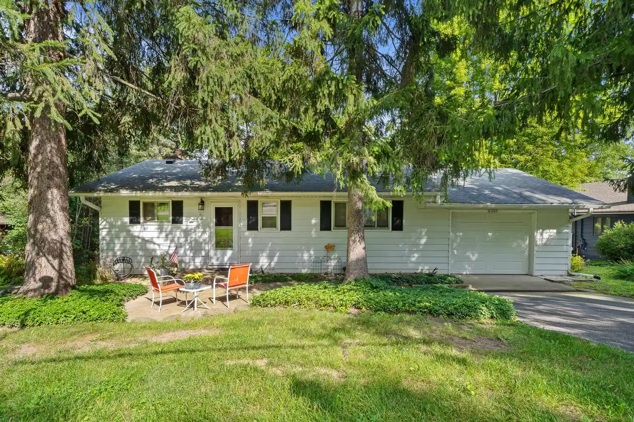 Photo 1 of Single family home for sale at N1845 Wooddale Dr, Lake Geneva, WI 53147 | MLS# 1979747 | Listing updated on 2026-09-21