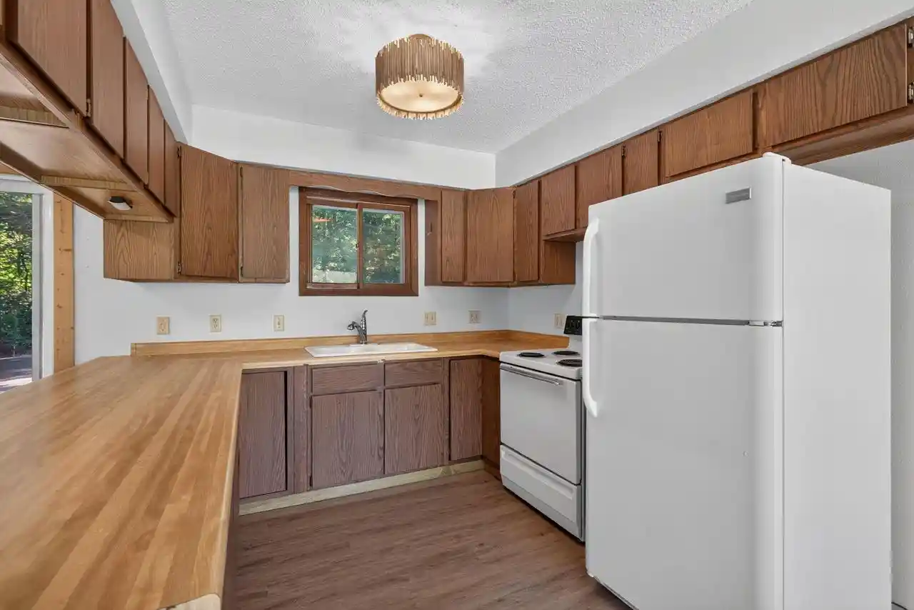 Photo 2 of Sale Pending at W6436 County Rd T, Holmen, WI 54636 | MLS# 1979752 | Listing updated on 2026-09-14