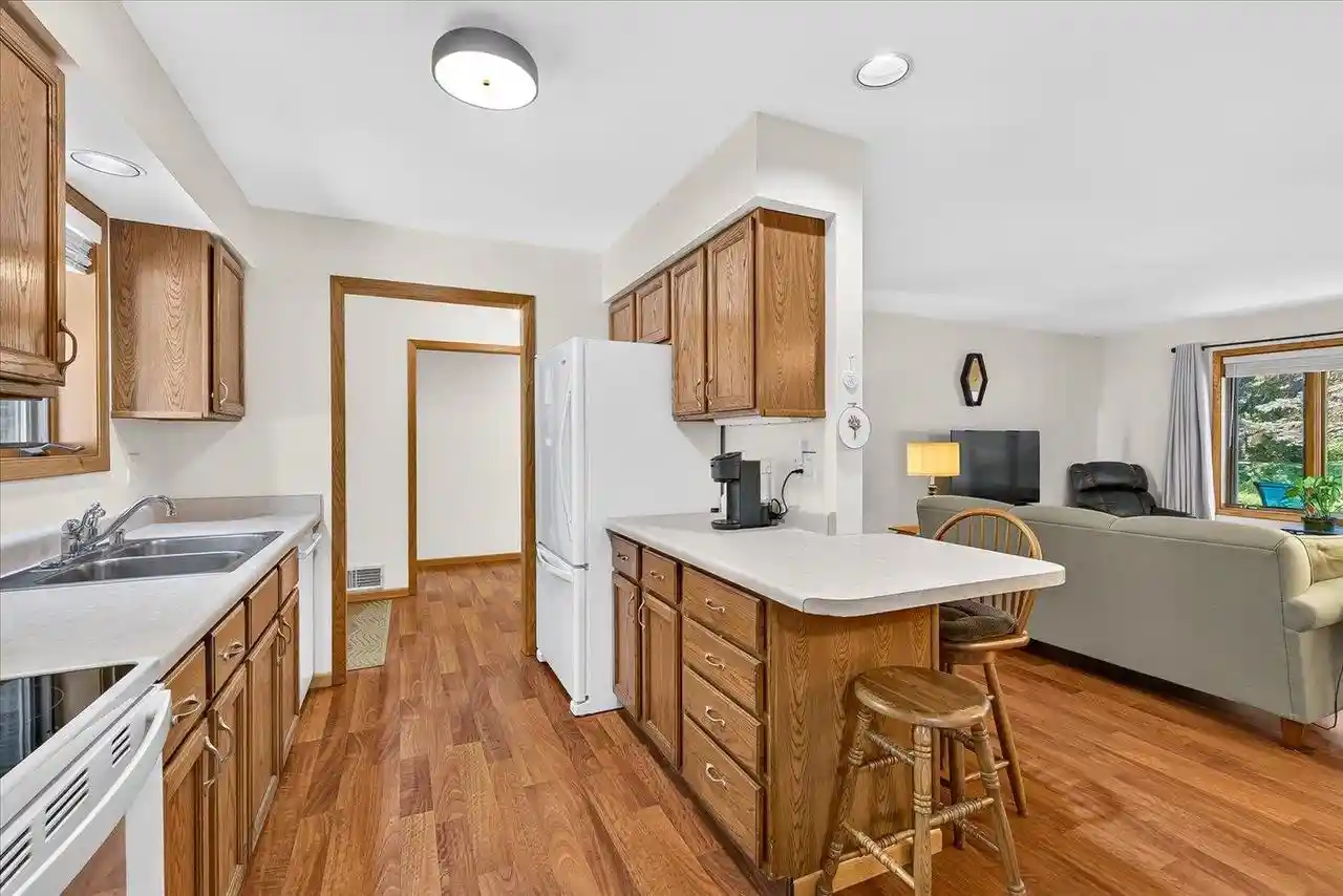 Photo 2 of Condo for sale at 726 Saukdale Way, Madison, WI 53717 | MLS# 2032281 | Listing updated on 2026-09-16