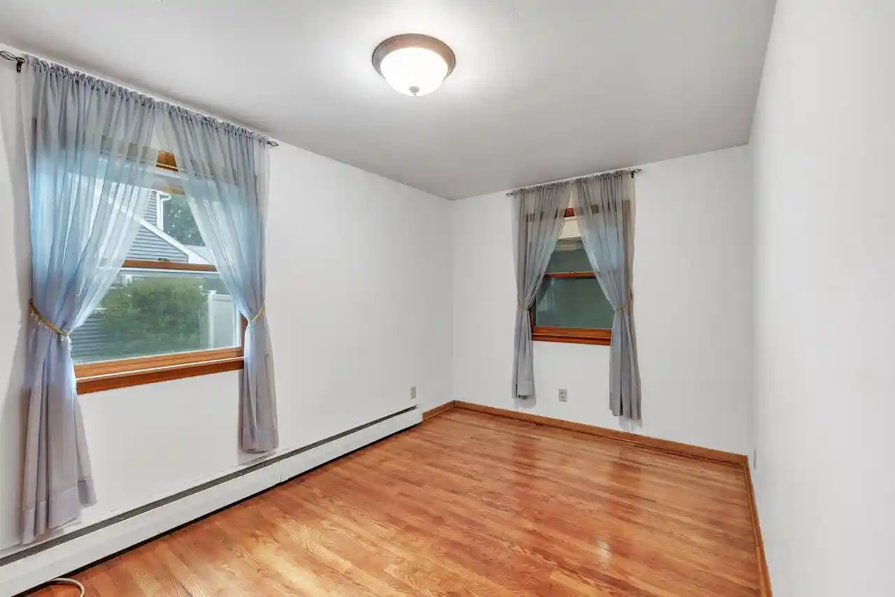 Photo 2 of Single family home for sale at 427 Apollo Way, De Pere, WI 54115 | MLS# 50332331 | Listing updated on 2026-10-04