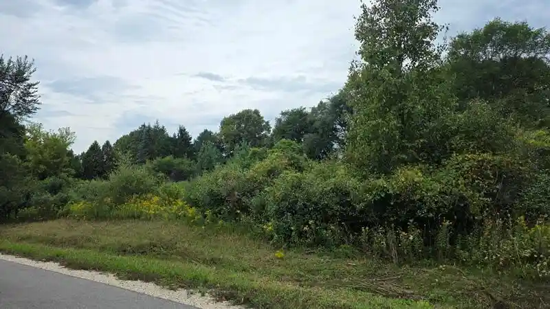Photo 3 of Land for sale at Lot 4 Cedar View Dr, Elkhart Lake, WI 53020 | MLS# 1979764 | Listing updated on 2026-09-10