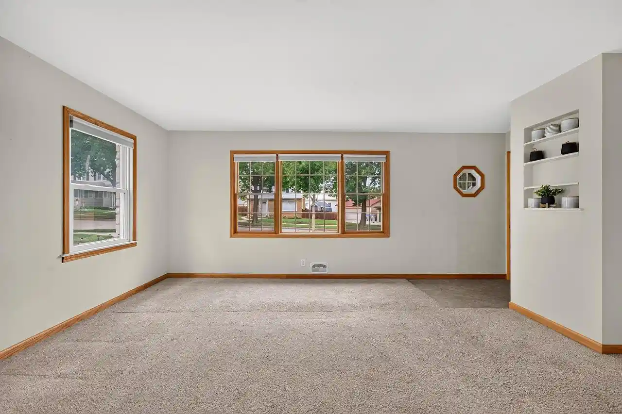 Photo 3 of Single family home for sale at 3026 S 41st Street, Milwaukee, WI 53215 | MLS# 1979762 | Listing updated on 2026-10-01