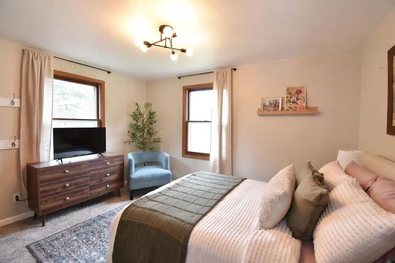 Photo 3 of Single family home for sale at 548 Janick Cir W, Stevens Point, WI 54481 | MLS# 22604446 | Listing updated on 2026-09-18