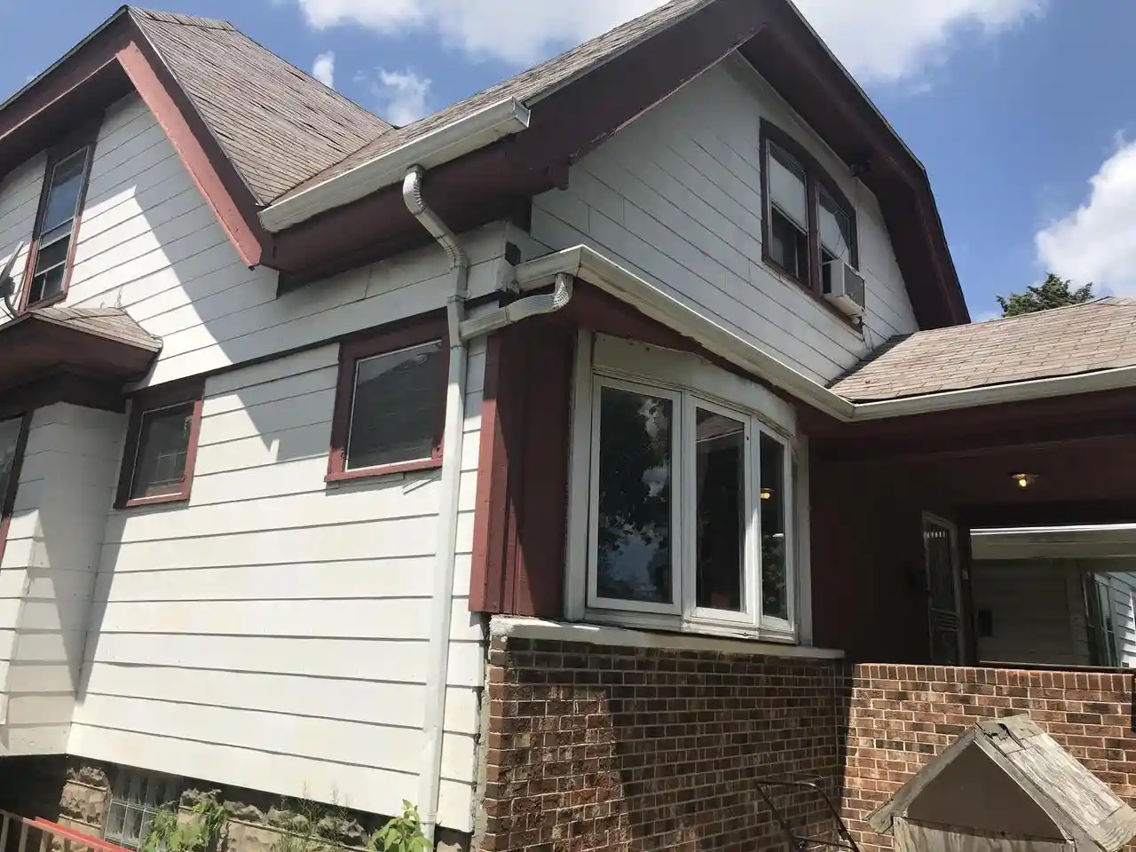 Photo 2 of Single family home for sale at 3763 N 10th Street, Milwaukee, WI 53206 | MLS# 1979773 | Listing updated on 2026-09-09