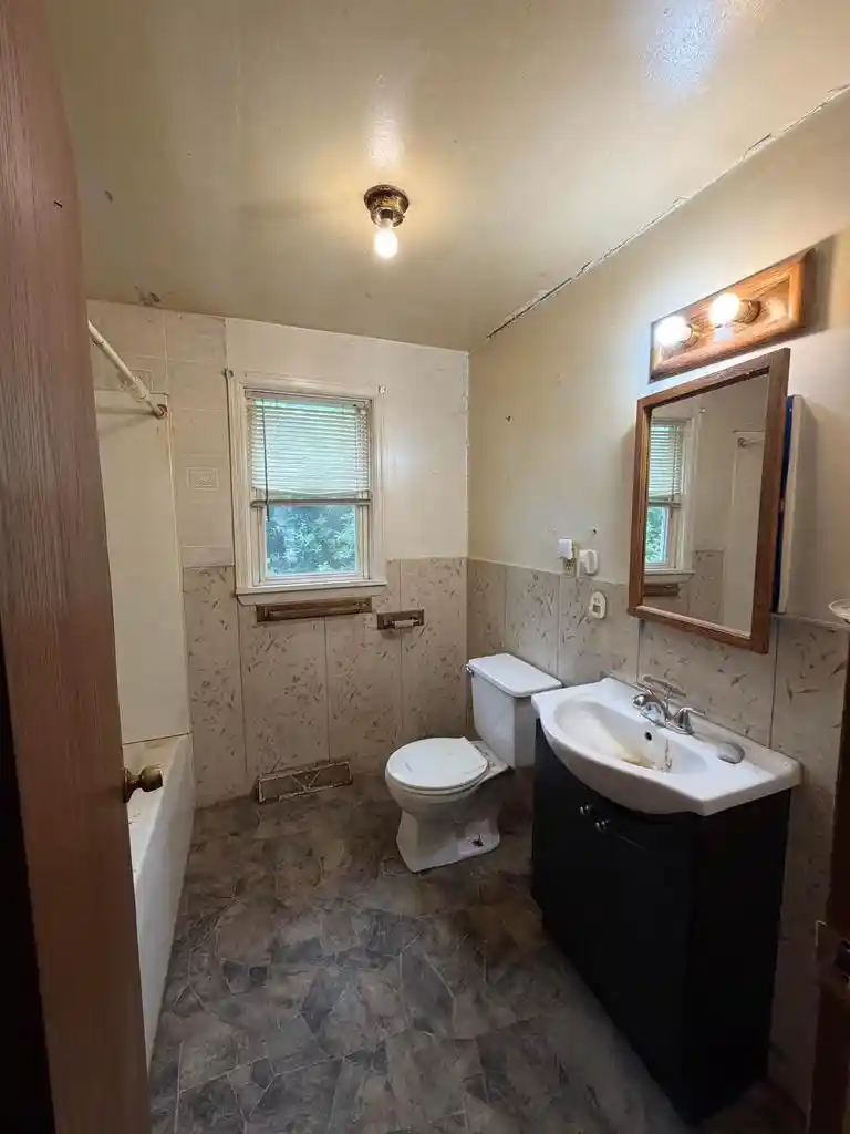Photo 4 of Single family home for sale at S909 US 41, Stephenson, MI 49887 | MLS# 50332317 | Listing updated on 2026-09-10