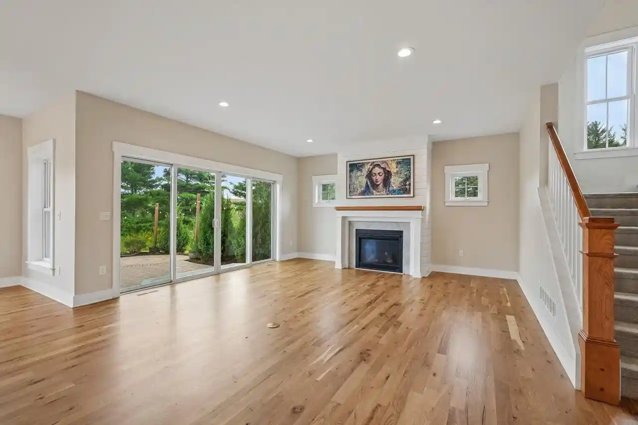 Photo 4 of Single family home for sale at N52w30598 Moraine Dr, Hartland, WI 53029 | MLS# 1979774 | Listing updated on 2026-09-16