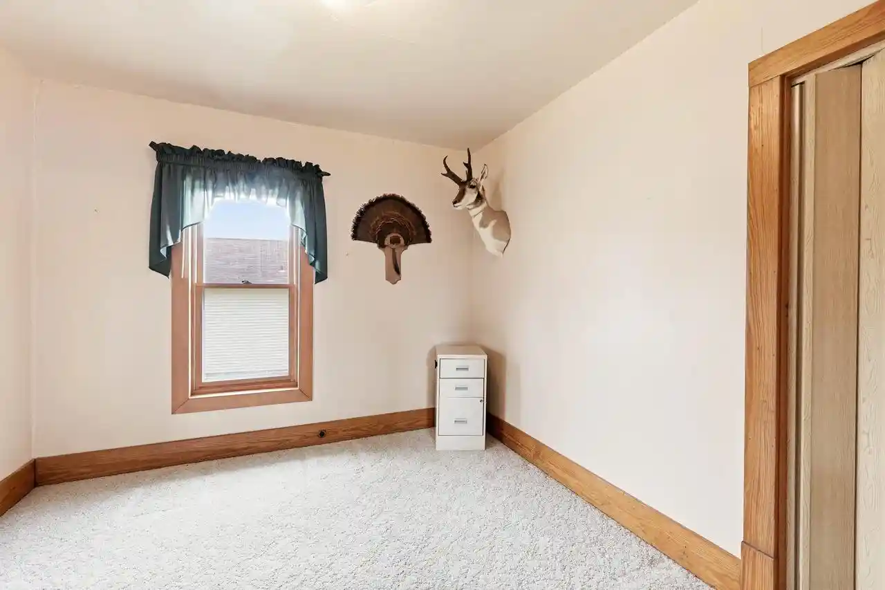 Photo 4 of Single family home for sale at 709 W N Water St, New London, WI 54961 | MLS# 50332344 | Listing updated on 2026-09-20