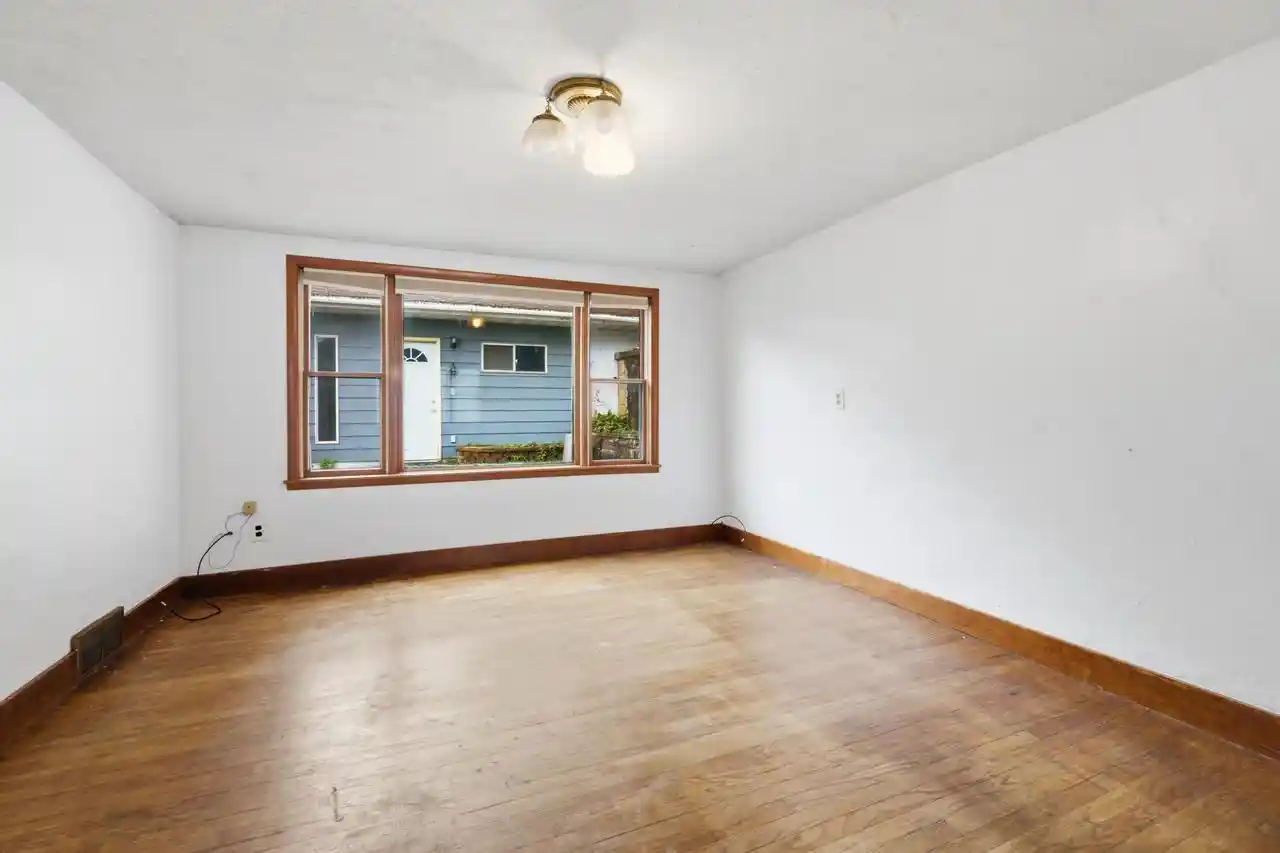 Photo 2 of Sale Pending at 142 Washinton St, Fountain City, WI 54629 | MLS# 1979776 | Listing updated on 2026-09-16