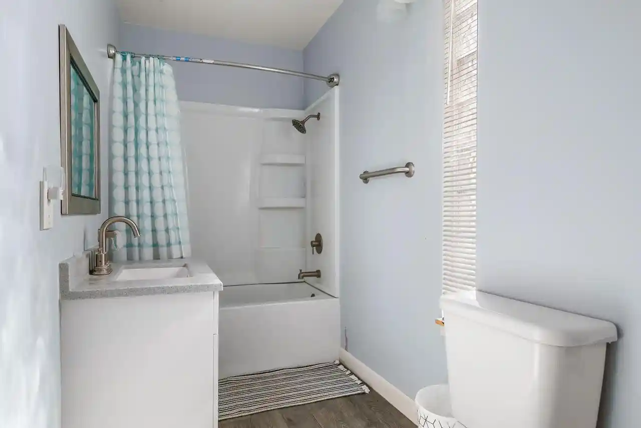 Photo 2 of Single family home for sale at 922 Johnson St, La Crosse, WI 54601 | MLS# 1979775 | Listing updated on 2026-09-09