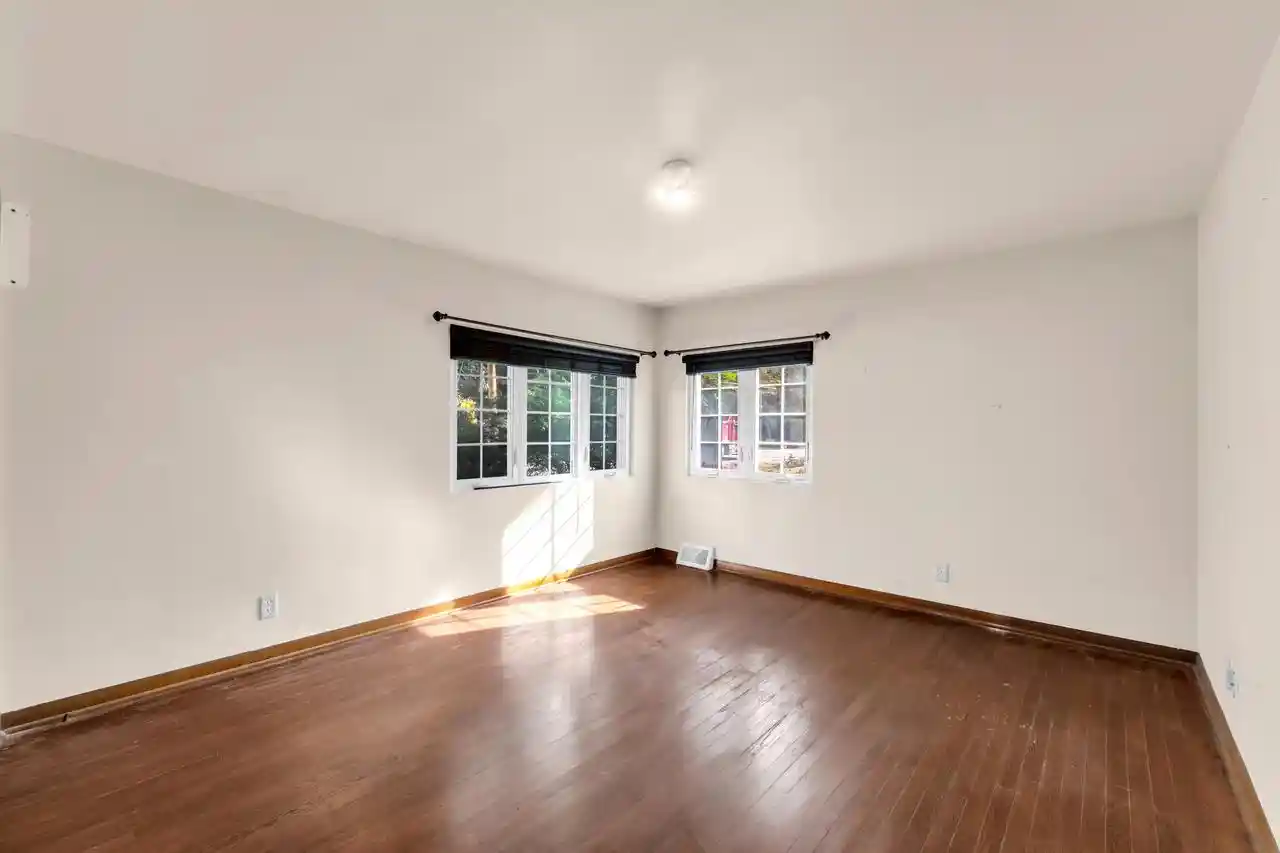 Photo 4 of Single family home for sale at 301 E 4 Mile Rd, Racine, WI 53402 | MLS# 1979777 | Listing updated on 2026-09-18