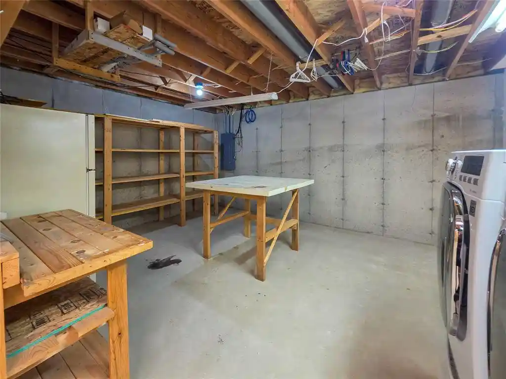 Photo 4 of Single family home for sale at 3228 Summerfield Dr, Eau Claire, WI 54701 | MLS# 1604921 | Listing updated on 2026-09-14