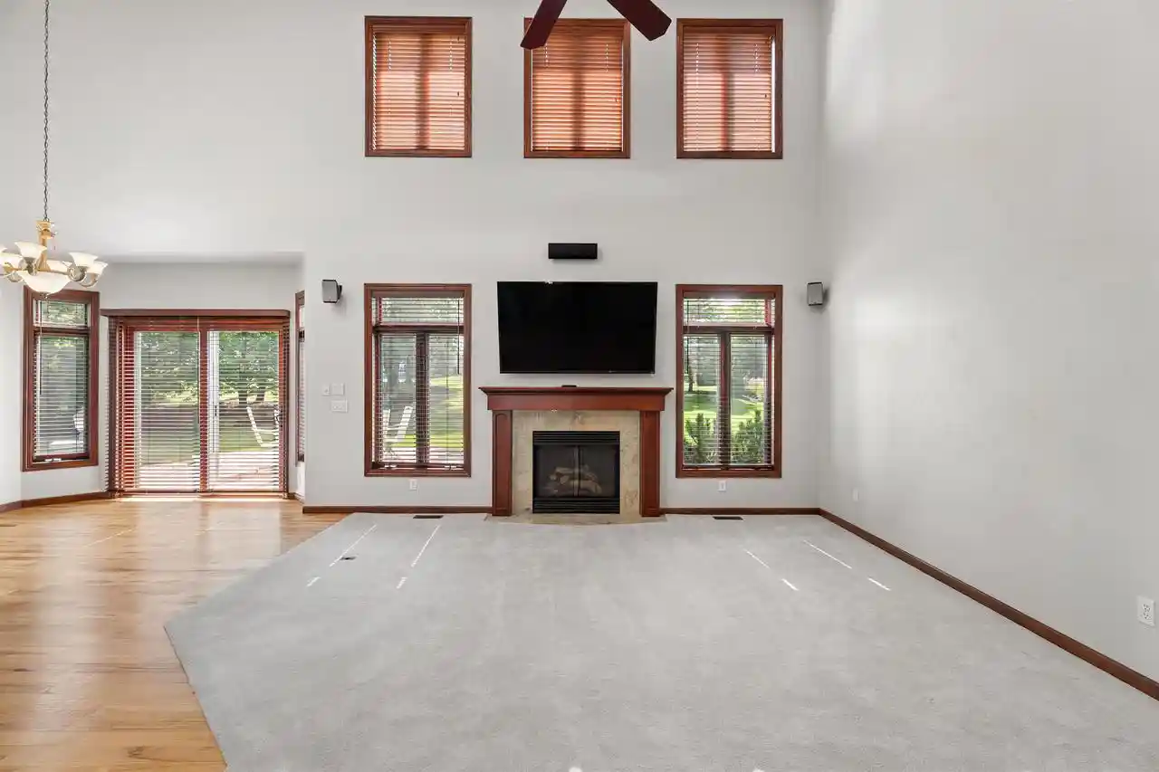 Photo 3 of Single family home for sale at N1030 Spring Valley Dr, Hortonville, WI 54944 | MLS# 50332342 | Listing updated on 2026-09-21