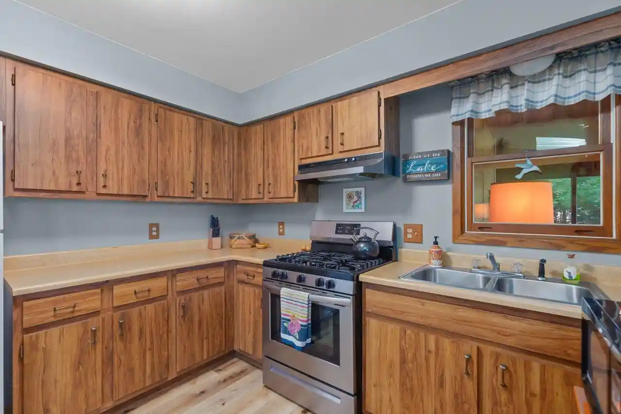 Photo 2 of Single family home for sale at W6250 N Lakeview Dr, Markesan, WI 53946 | MLS# 2032287 | Listing updated on 2026-09-21