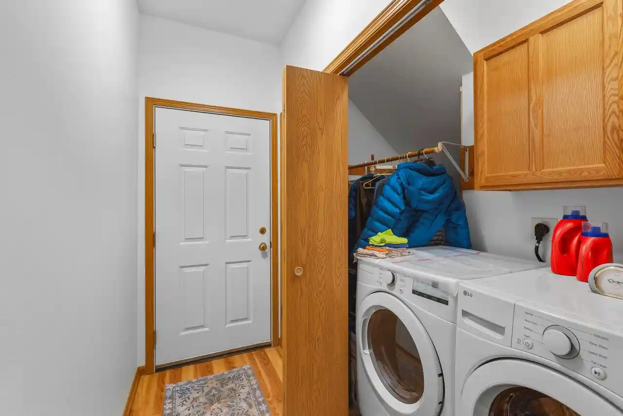 Photo 3 of Condo for sale at 2112 Pine Ridge Ct #F, Grafton, WI 53024 | MLS# 1979790 | Listing updated on 2026-10-05