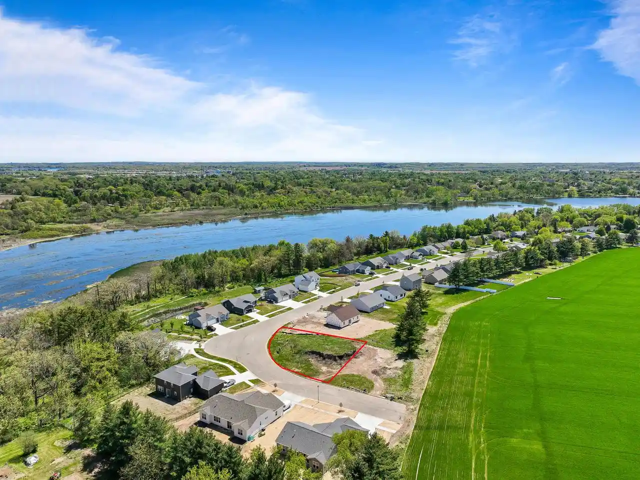 Photo 2 of Single family home for sale at 619 Arbor Ridge Dr, Delavan, WI 53115 | MLS# 1979788 | Listing updated on 2026-09-09