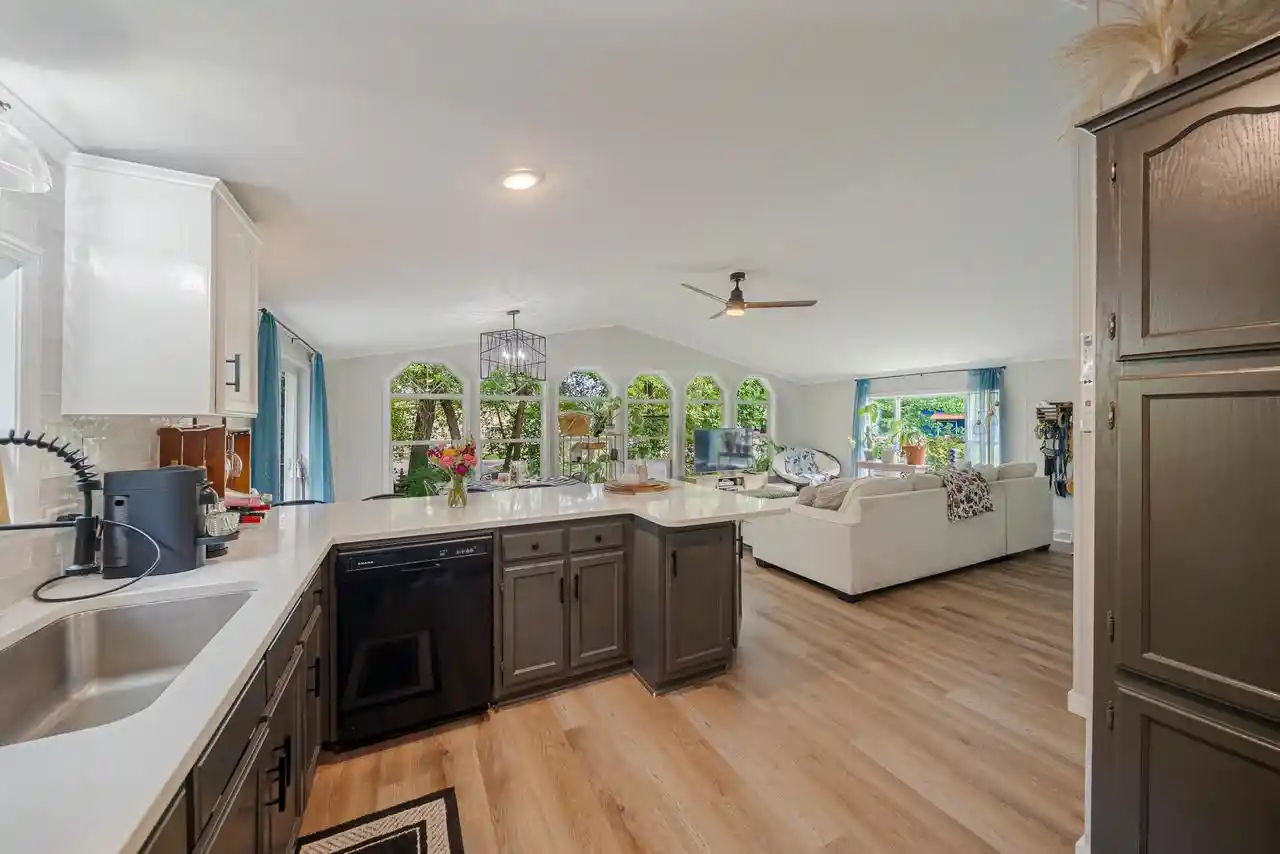 Photo 3 of Single family home for sale at 1021 E Elizabeth St, Shawano, WI 54166 | MLS# 50332362 | Listing updated on 2026-09-14
