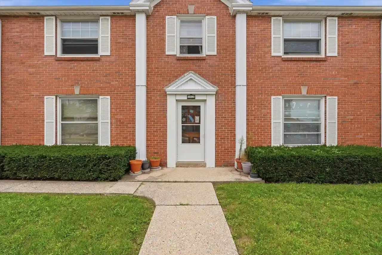 Photo 4 of Multi family home for sale at 1615 54th Street, Milwaukee, WI 53214 | MLS# 1979802 | Listing updated on 2026-09-16