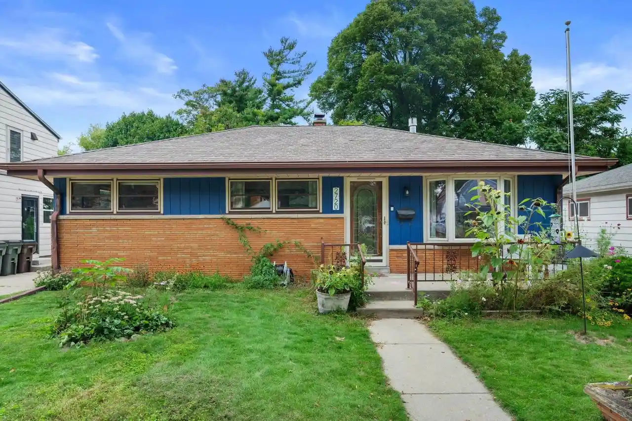 Photo 1 of Single family home for sale at 2720 E Elizabeth Ave, Saint Francis, WI 53235 | MLS# 1979810 | Listing updated on 2026-09-13