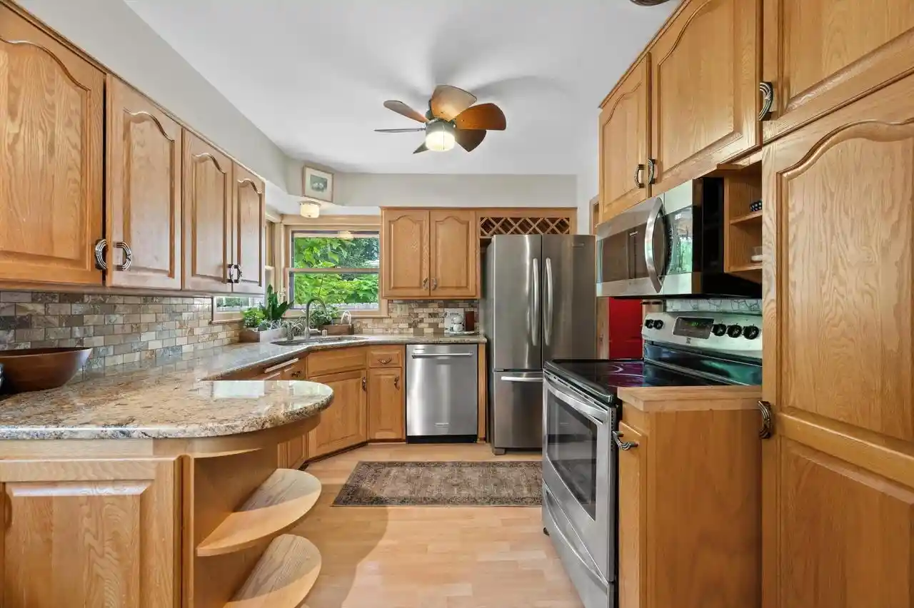 Photo 2 of Single family home for sale at 2720 E Elizabeth Ave, Saint Francis, WI 53235 | MLS# 1979810 | Listing updated on 2026-09-13