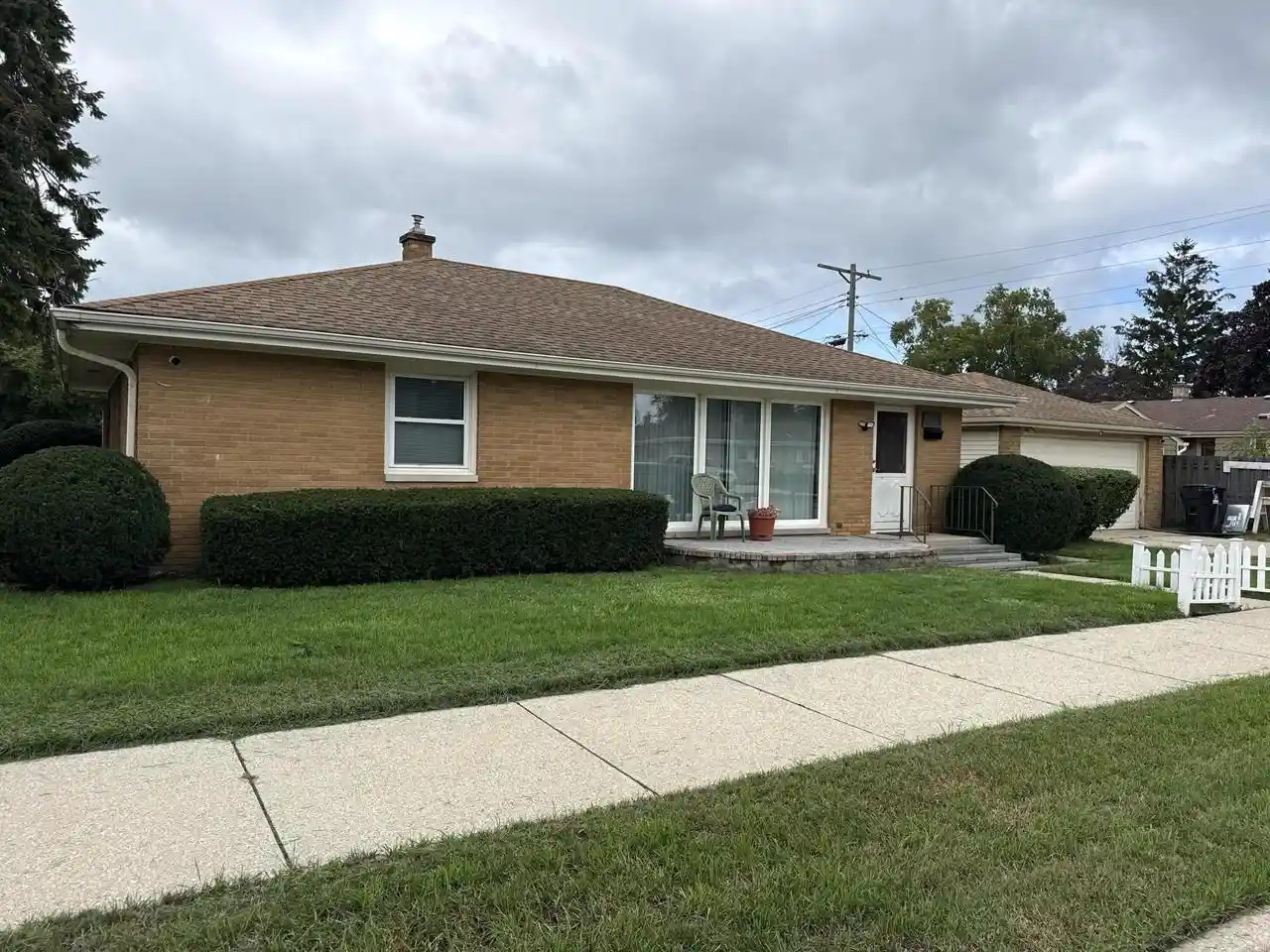 Photo 1 of Single family home for sale at 3800 Lasalle St, Racine, WI 53402 | MLS# 1979808 | Listing updated on 2026-09-11