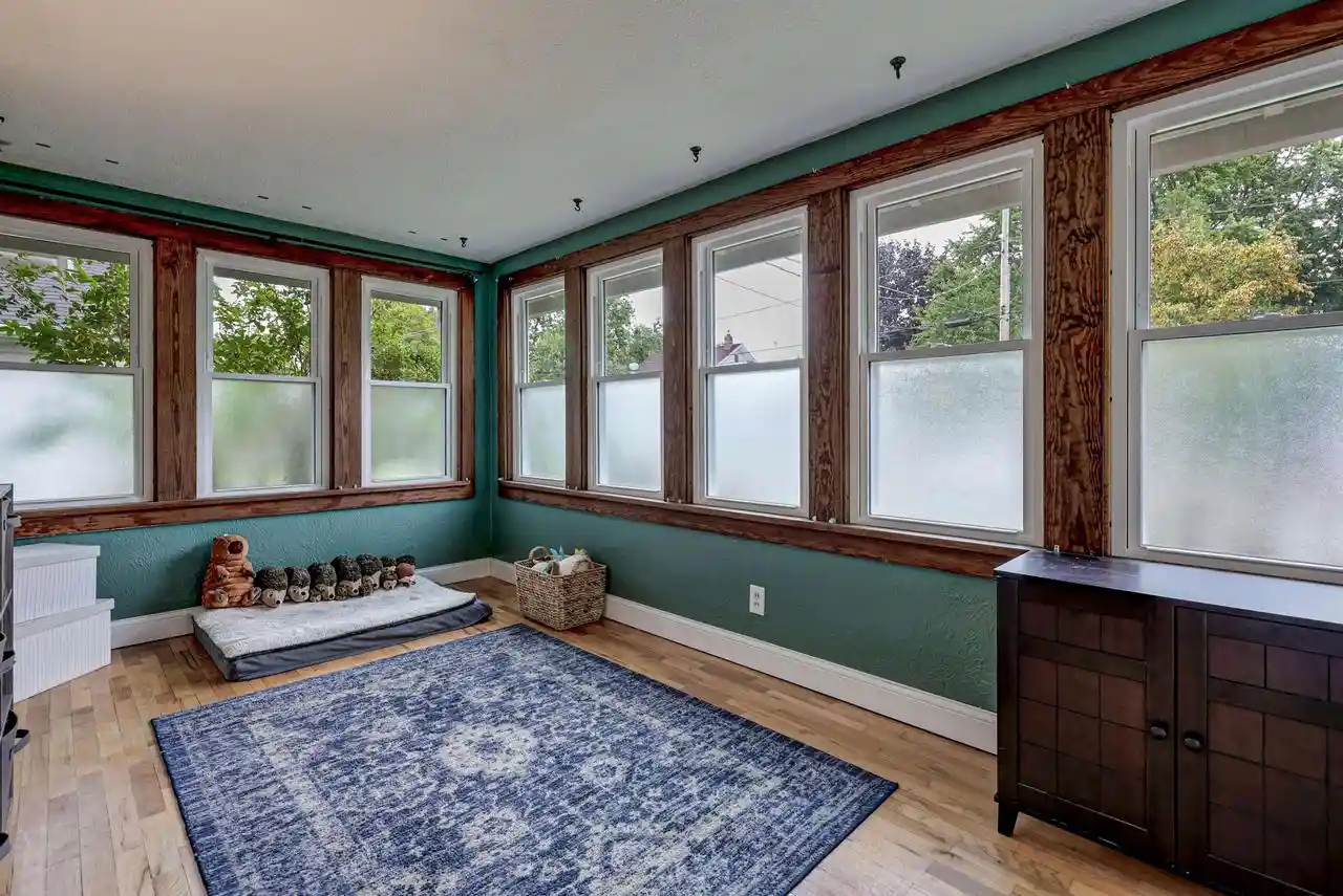 Photo 3 of Single family home for sale at 727 N Bennett St, Appleton, WI 54914 | MLS# 50332368 | Listing updated on 2026-09-23
