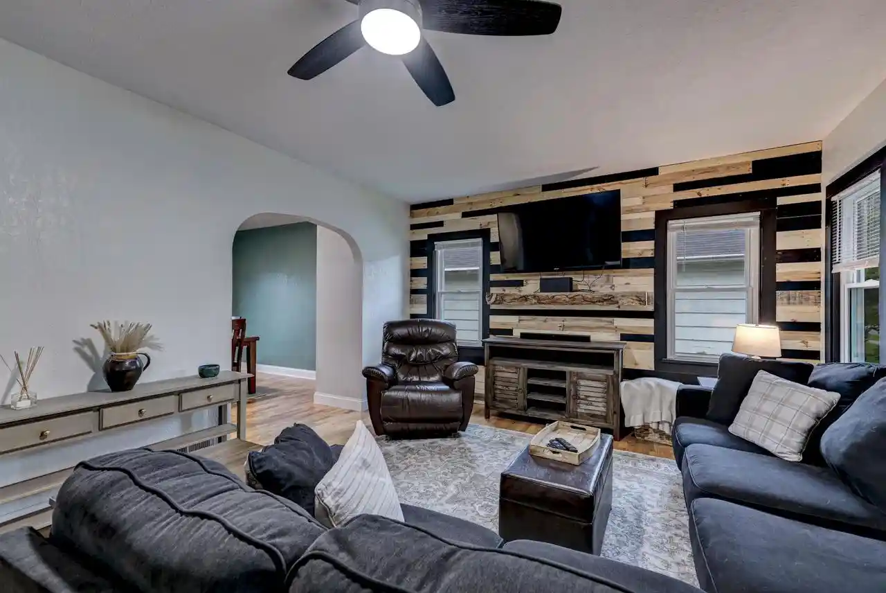 Photo 4 of Single family home for sale at 727 N Bennett St, Appleton, WI 54914 | MLS# 50332368 | Listing updated on 2026-09-23