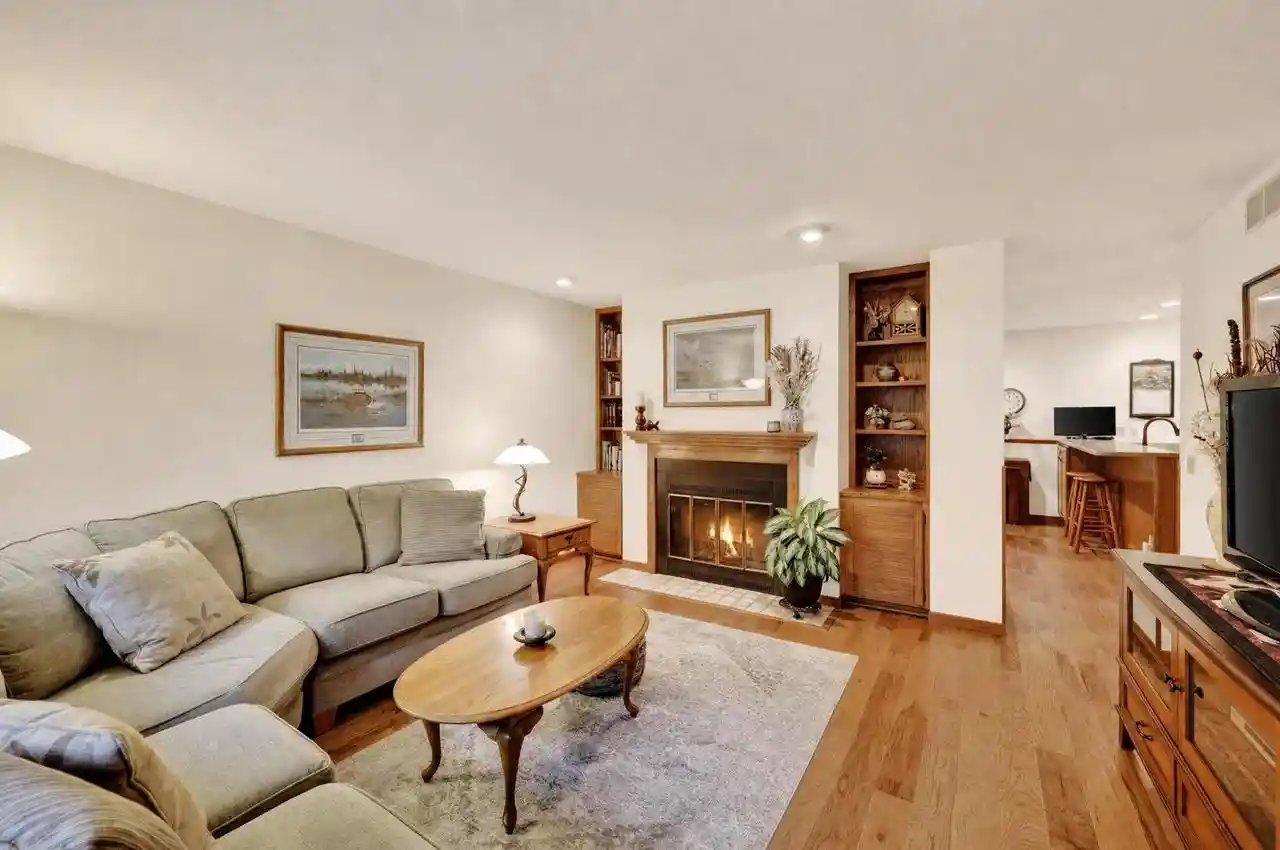 Photo 1 of Sale Pending at 8 Oak Grv Dr, Madison, WI 53717 | MLS# 2032296 | Listing updated on 2026-09-16