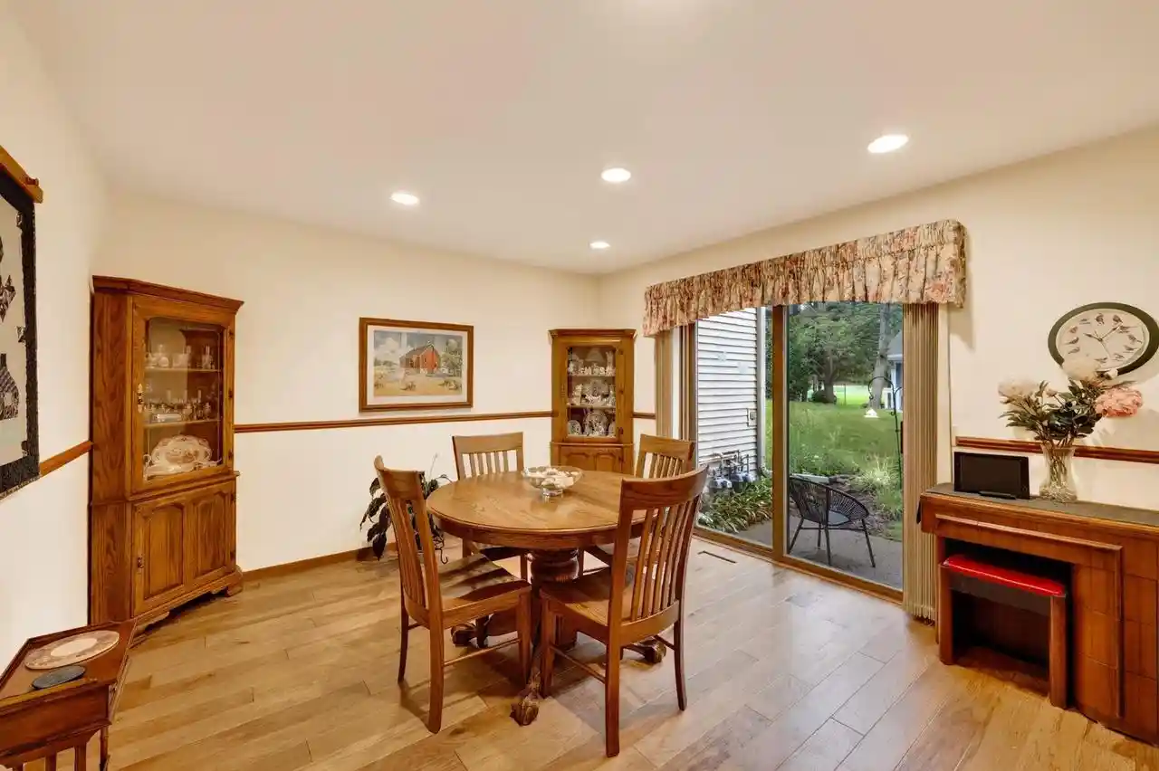 Photo 2 of Sale Pending at 8 Oak Grv Dr, Madison, WI 53717 | MLS# 2032296 | Listing updated on 2026-09-16