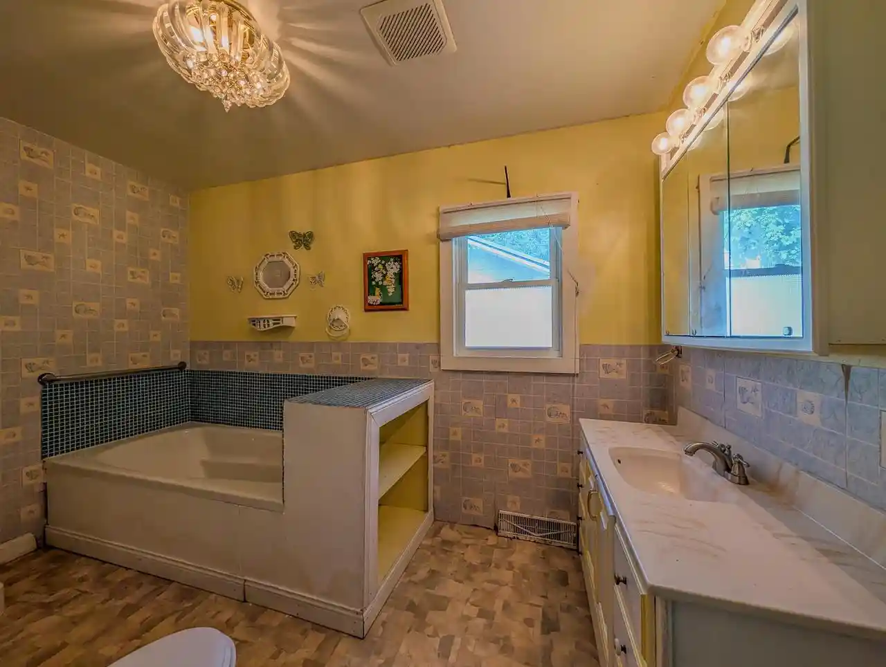 Photo 3 of Single family home for sale at 914 West St, Merrill, WI 54452 | MLS# 22604454 | Listing updated on 2026-09-18