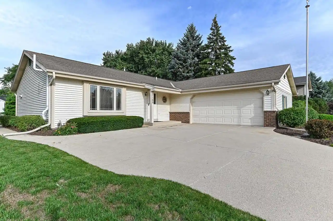 Photo 1 of Single family home for sale at 7165 S Tifton Dr, Franklin, WI 53132 | MLS# 1979821 | Listing updated on 2026-09-14