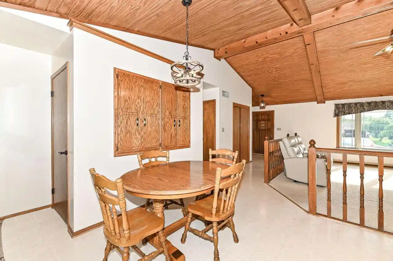 Photo 2 of Single family home for sale at 7165 S Tifton Dr, Franklin, WI 53132 | MLS# 1979821 | Listing updated on 2026-09-14