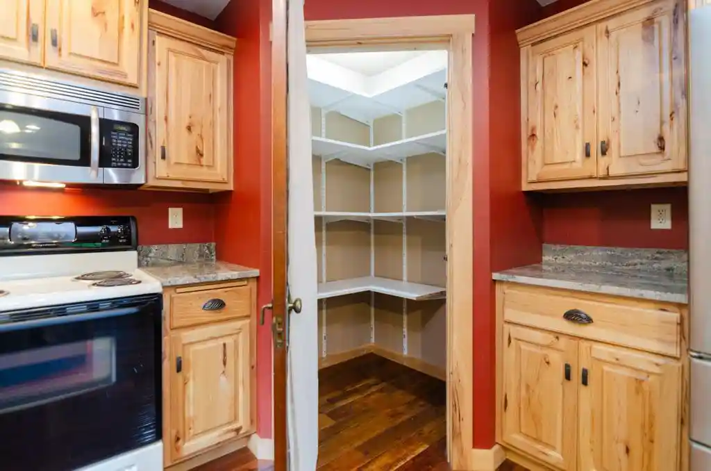 Photo 4 of Single family home for sale at 6352 Wayfaring Ln, Oconto, WI 54153 | MLS# 50332330 | Listing updated on 2026-09-18