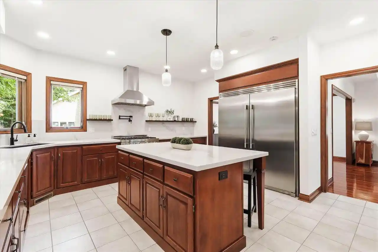 Photo 3 of Single family home for sale at 59 Brentwood Ln, Appleton, WI 54915 | MLS# 50332355 | Listing updated on 2026-09-20