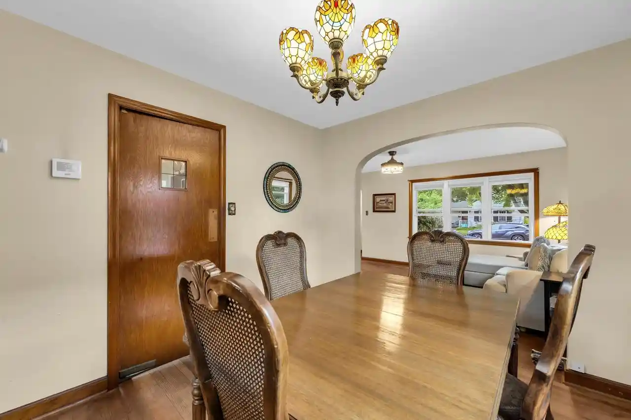Photo 2 of Single family home for sale at 198 E Gauer Cir, Milwaukee, WI 53207 | MLS# 1979830 | Listing updated on 2026-09-17