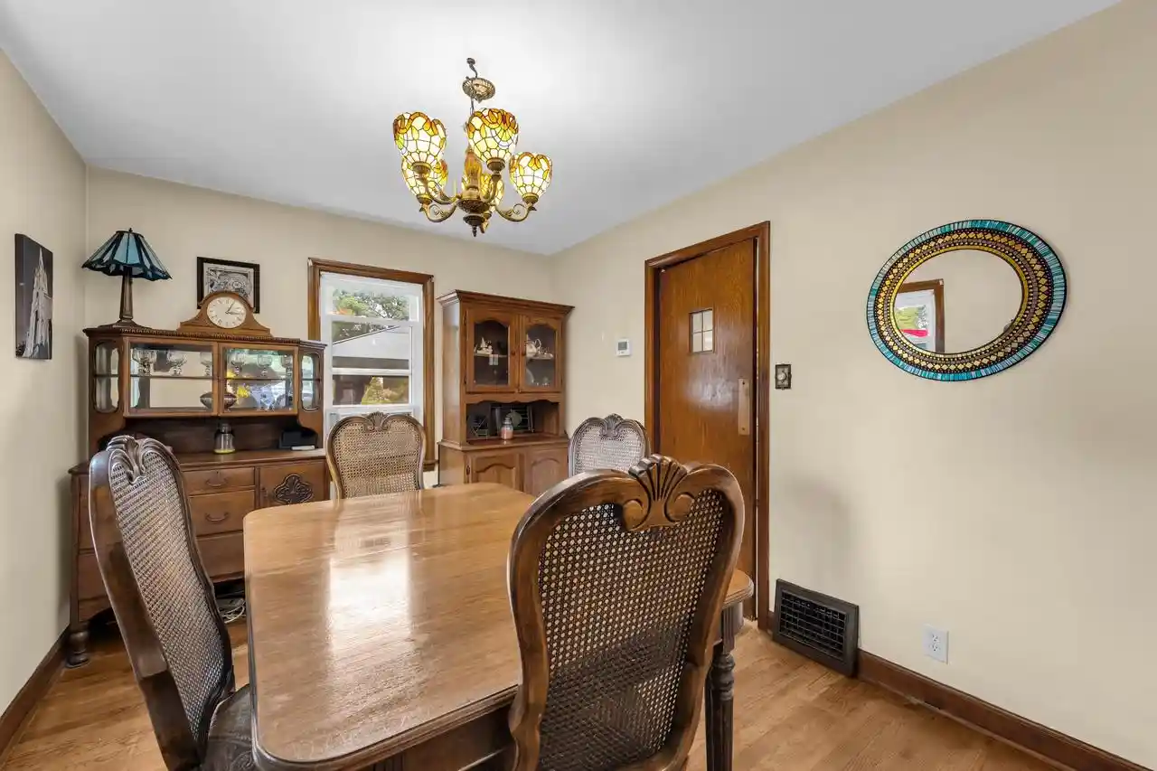 Photo 35 of Single family home for sale at 198 E Gauer Cir, Milwaukee, WI 53207 | MLS# 1979830 | Listing updated on 2026-09-10